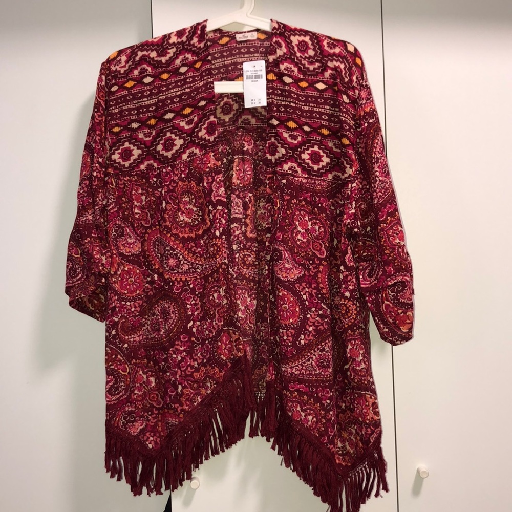 Brand: Hollister, Size: M, Color: Red
